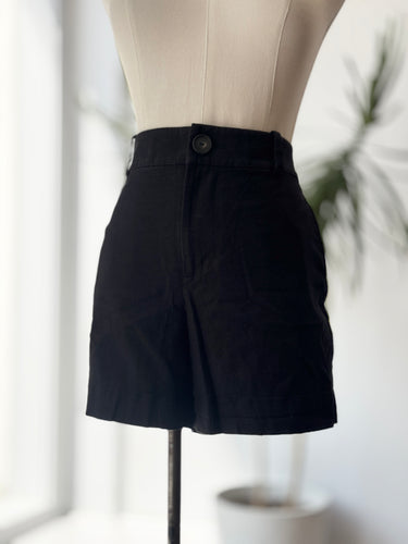 Vince Black Linen Blend Shorts, 6