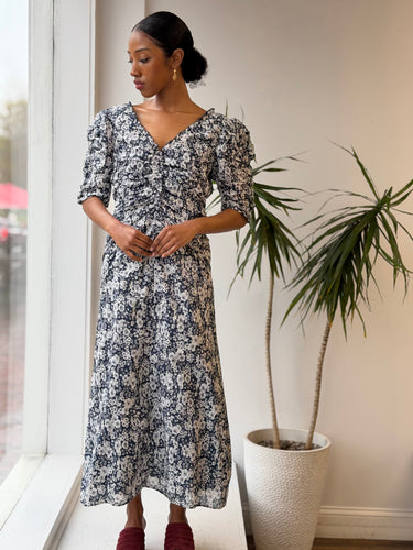 Sea NY Suzie Ruched Midi Dress in Blue & White Floral, Medium