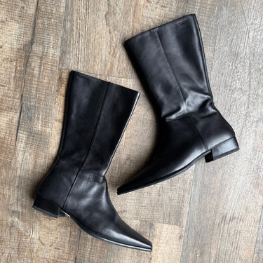 Vegabond Mid Calf Blanca Boots, 39