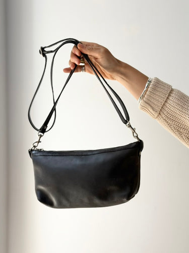 Rough & Tumble Wren Crossbody Bag in Pure Gray