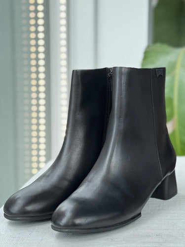 Camper NEW Katie Black Kitten Heel Boot, 10