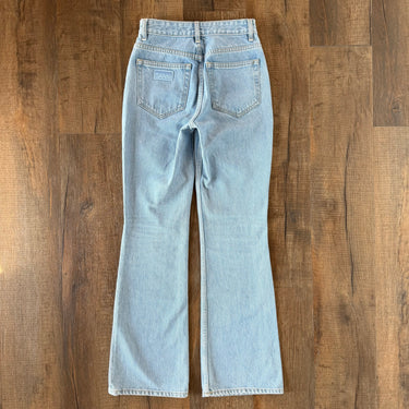 Ganni Betzy Jeans in Light Wash, 25