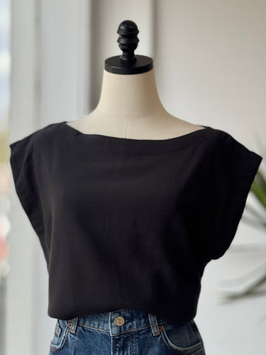 Laude The Label Boxy Black Top, Small