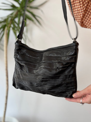 Rough & Tumble Small Breeze Bag in Milano Black