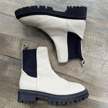 Intentionally Blank Ecru Chelsea Boots, 9