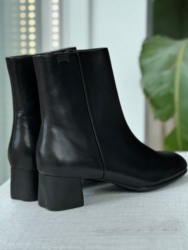Camper NEW Katie Black Kitten Heel Boot, 10