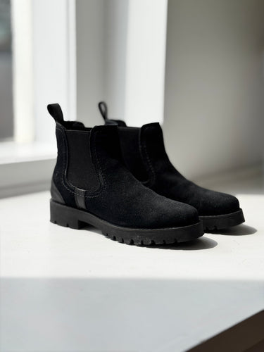 Ariat Black Suede Chelsea Boots, 8/8.5