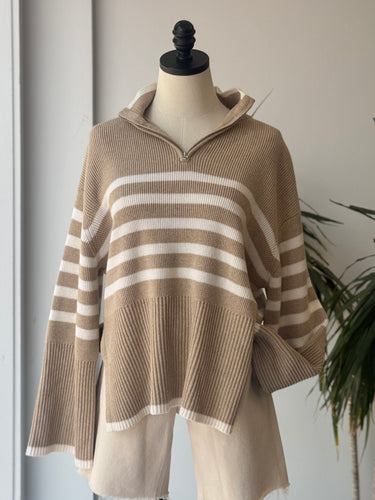 Rails NWT Tessa Half Zip Sweater in Sand Stripe, Medium