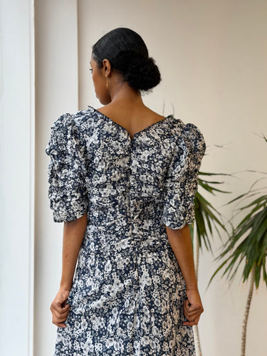 Sea NY Suzie Ruched Midi Dress in Blue & White Floral, Medium