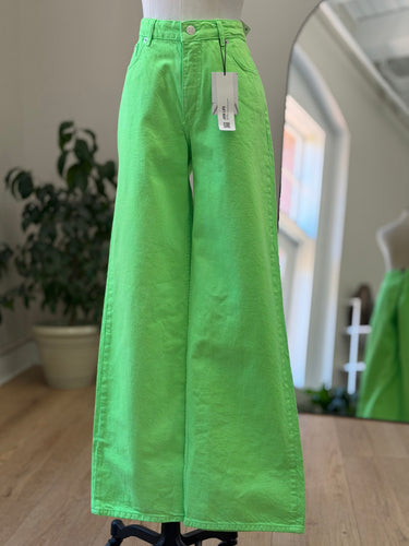 Zara NWT Neon Mid Rise Super Wide Leg Jeans, 6