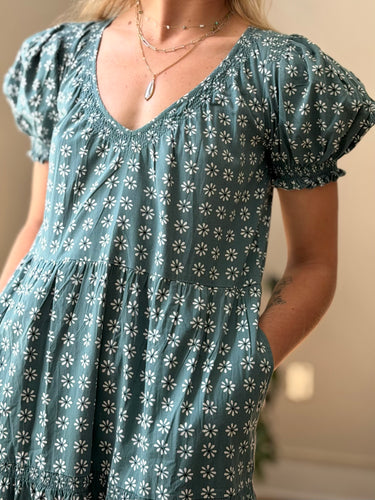 The Great Dakota Dress in Green Floral, 0/XSmall