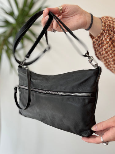 Rough & Tumble Cheyenne Bag in Plonge Black