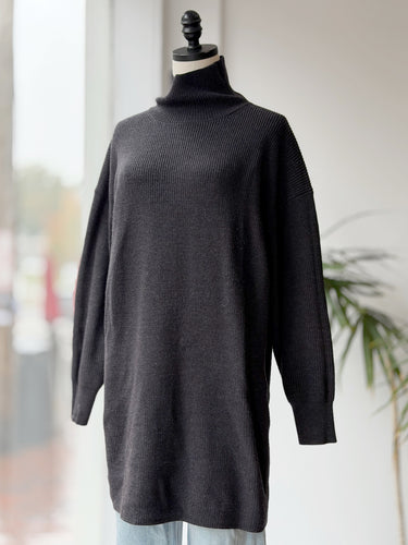 Babaton Charcoal Oversized Turtleneck Sweater, Small