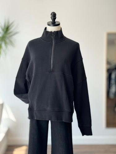 Vuori Black Half Zip Pullover, Medium