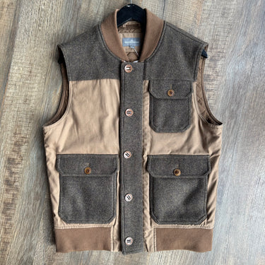 LL Bean Wool Blend Vest, Men's medium