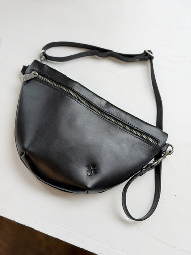 Patricia Nash Tinchi Belt Bag in Black