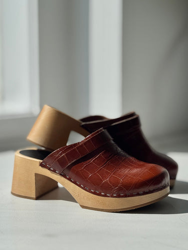 Swedish Hasbeens Mule Clogs, 39