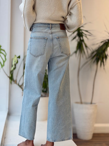 Toteme Flair Wide Leg Light Wash Jeans, 25