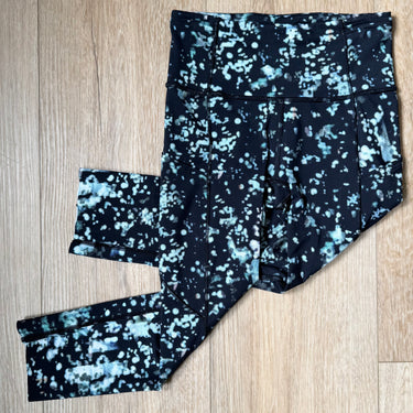 Lululemon Capri Leggings, 4