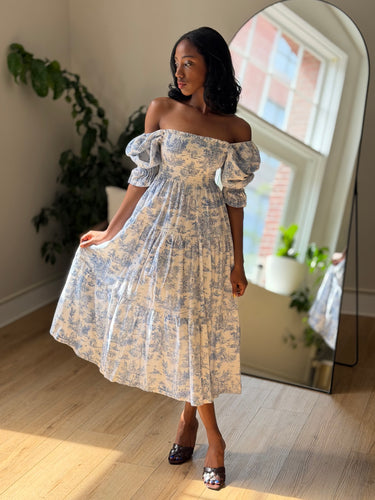 Nothing Fits But Blue Floral Dress, XSmall