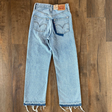 Levi's NWT Ribcage Distressed Straight Ankle Jeans, 25