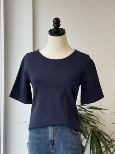 Ripley Radar NWT Ponte Knit Short Sleeve Navy Top, Small