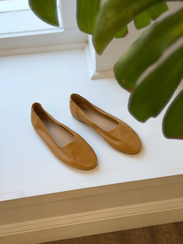 Beek Swiftlet Flats in Honey, 9