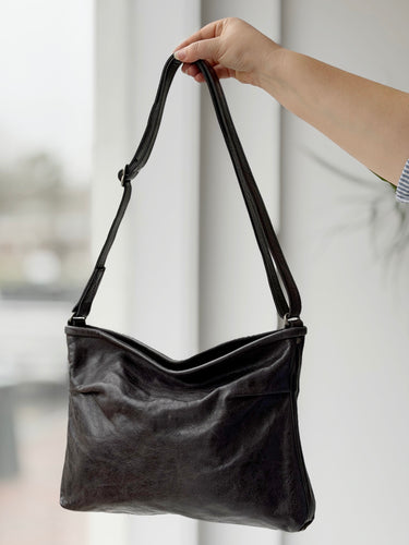 Rough & Tumble Breeze Leather Bag in Falcon, Medium