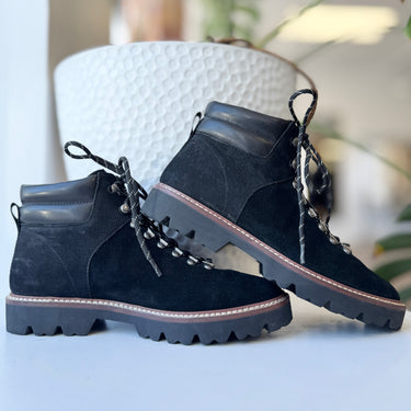 Madewell Citywalk Lugsole Hiker Boots in Black, 9