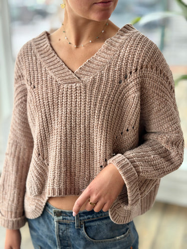 Second Skin Camel Chunky Knit Sweater- Fits Small