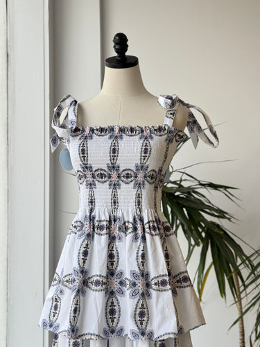 Hill House NWT Elise Nap Dress in Marsielle Geometric, Large