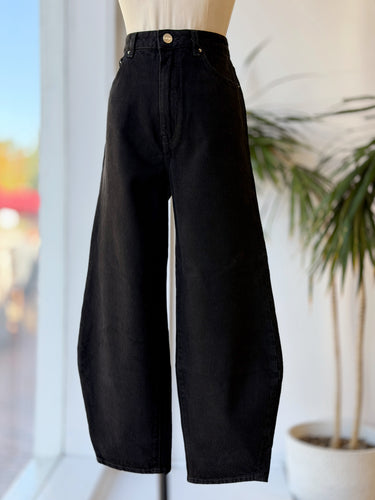 Toteme Black Barrel Leg Jeans, 28/30