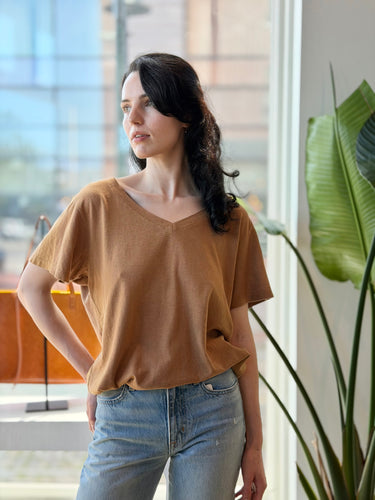 Jungmaven NWT Paige V-neck Tee, Large