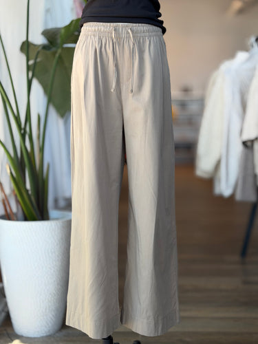 Richer Poorer NWT Olive Venice Drawstring Pants, Medium