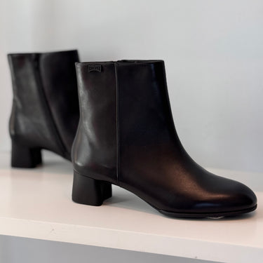 Camper NEW Katie Black Kitten Heel Boot, 10