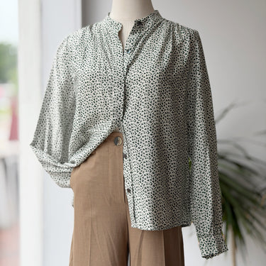 Closed NWT Short Gathered Blouse in Green, XSmall