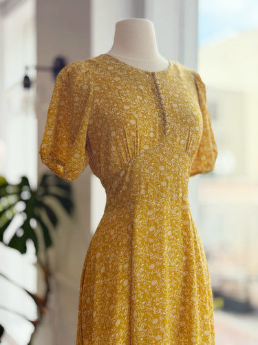Doen AS IS Laurel Dress in Saffron Floral - small tear, fits Small