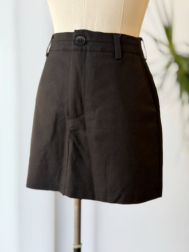 DISSH NWT Dylan Black Skort, 6