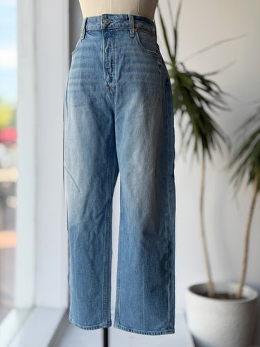 Paige Alexis Jeans, 28 petite