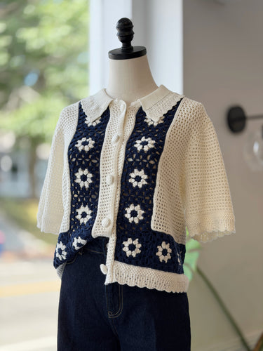 Rails NWT Milan Crochet Daisies Top, Medium