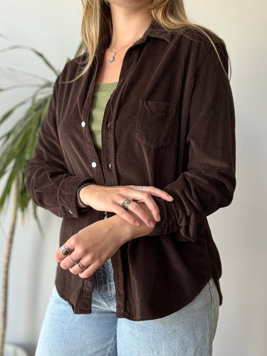 Frank & Eileen Eileen Corduroy Button Down in Brown, Medium
