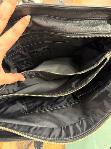 Tumi Leather Tote in Black