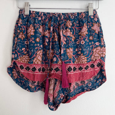 Natalie Martin Blue & Pink Floral Shorts, Small