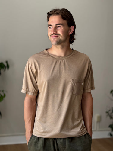 Vuori Camel Tee, Men's Large