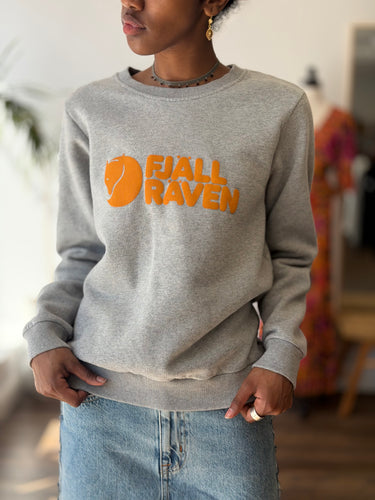 Fjall Raven Grey Crewneck Sweatshirt, Medium