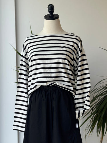 Everlane White & Black Stripe Boatneck Top, Medium