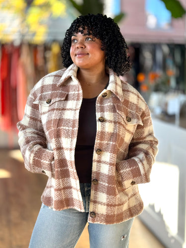 Faherty Fieldstorm Shirt Jacket in Rose Plaid, Large