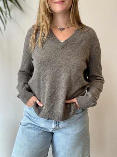 Jenni Kayne Taupe Flynn Cashmere Sweater, Medium
