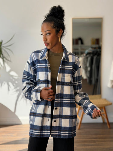 Reformation Ridley Shirt Jacket in Blue Plaid, Small