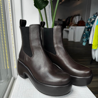 Everlane NWT Dark Brown Puffa Boots, W 10
